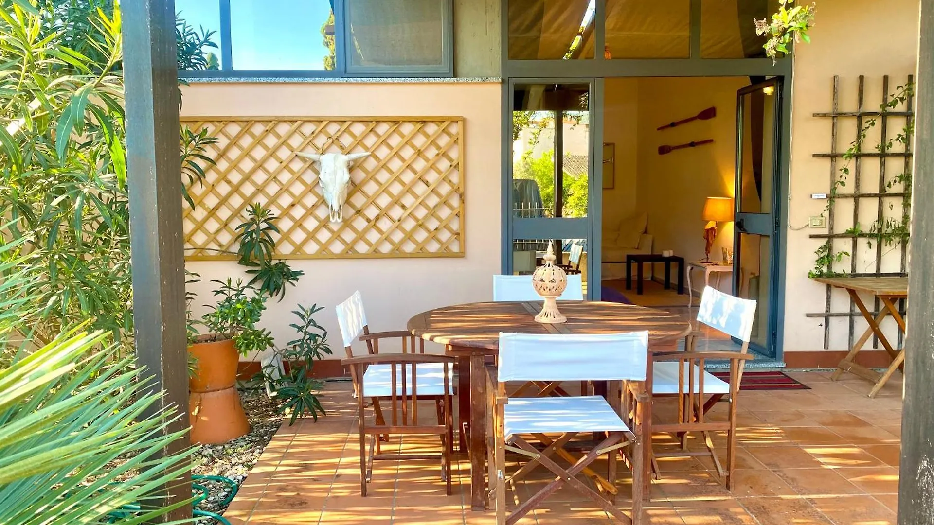 Casa Vacanza Comoda Con Vista Bosa 0*,